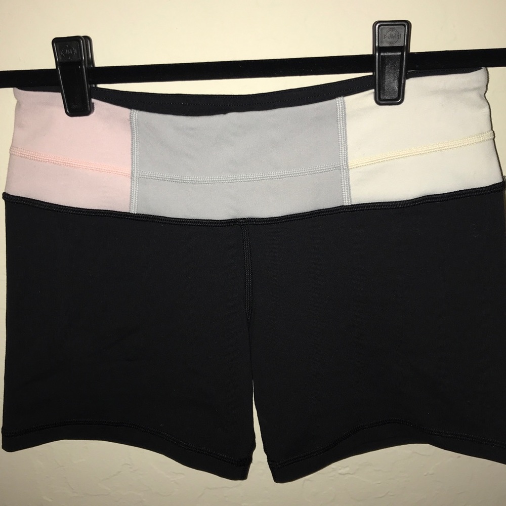 Lululemon Groove Shorts - Reversible!